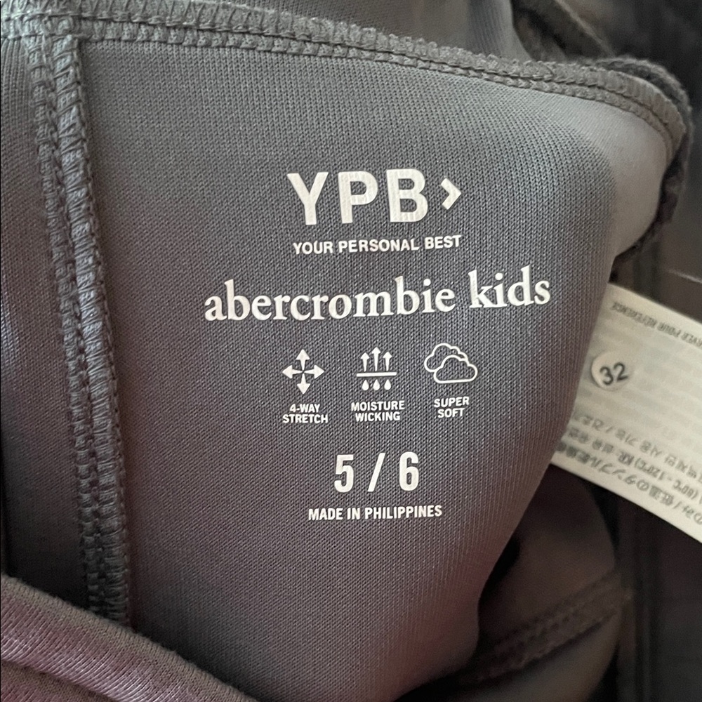 Abercrombie Kids Charcoal Joggers - Picture 5 of 7